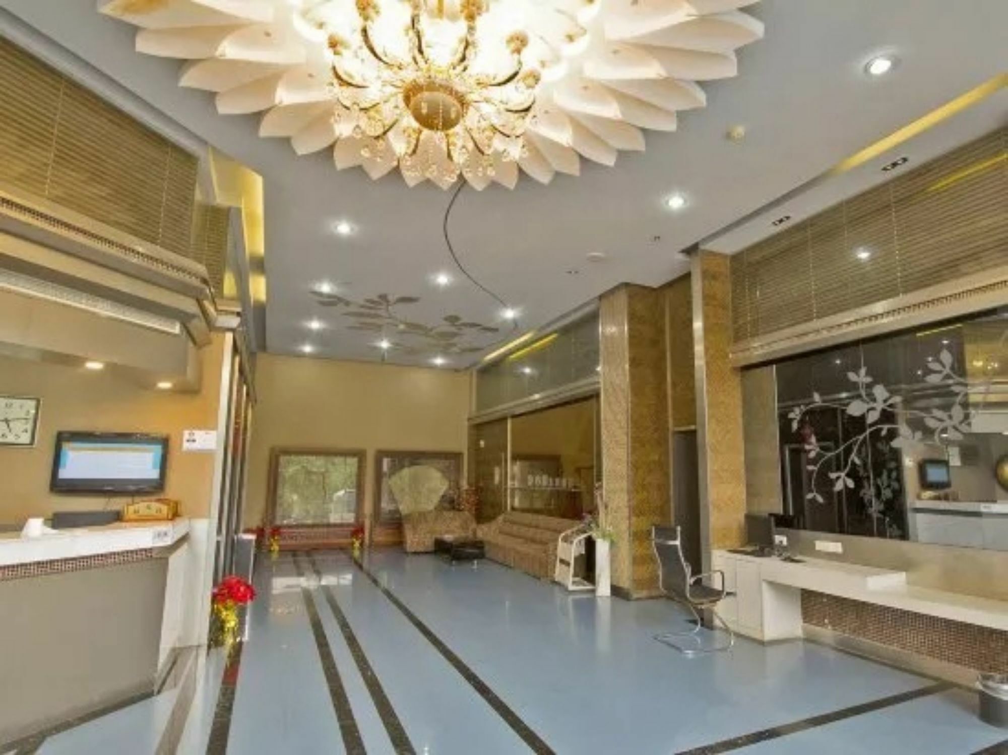 Zhouzhuang Jingxinge Theme Hotel 곤산 외부 사진